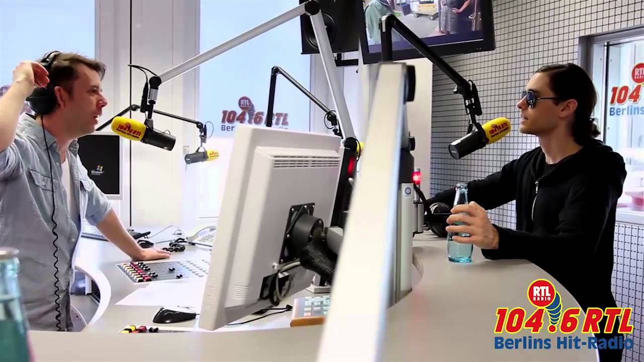 Jared Leto bei 104.6 RTL - 30 Seconds to Mars Interview