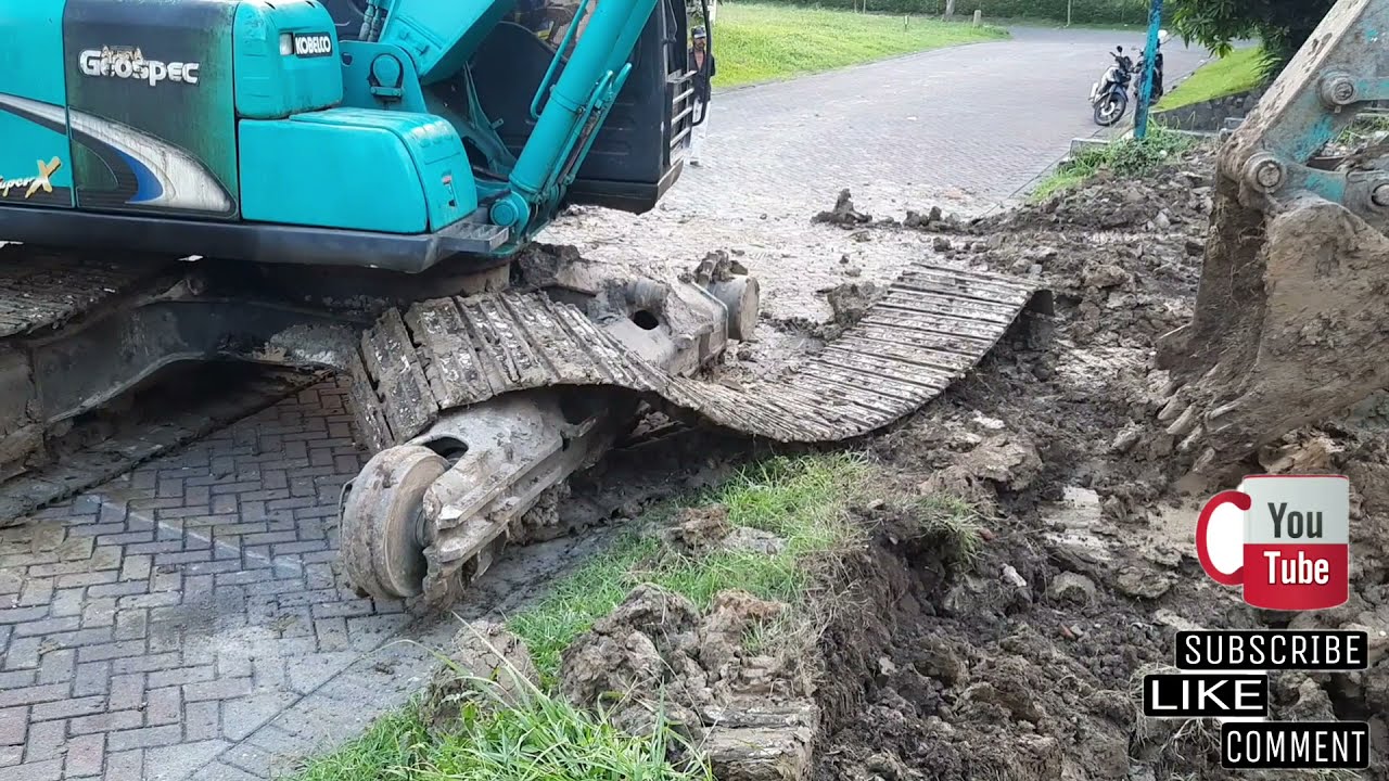 CARA PASANG TRACK/RANTAI EXCAVATOR