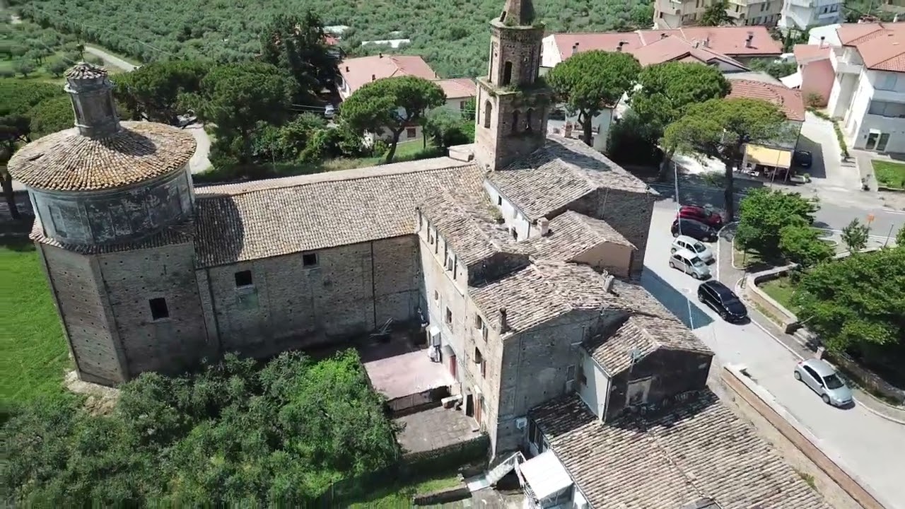 Chiesa Santa Maria in Piano Loreto Aprutino (Pe)