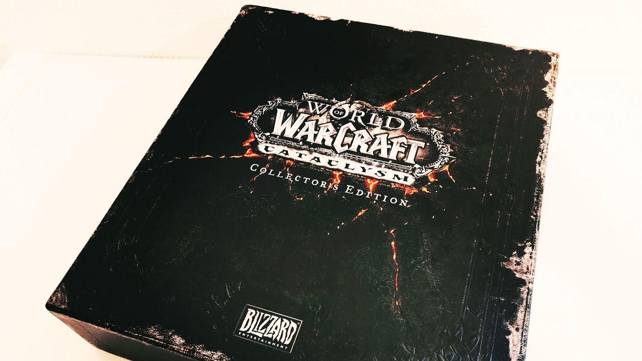 ASMR - World Of Warcraft Cataclysm Collector´s Edition unboxing (I got something insane!)
