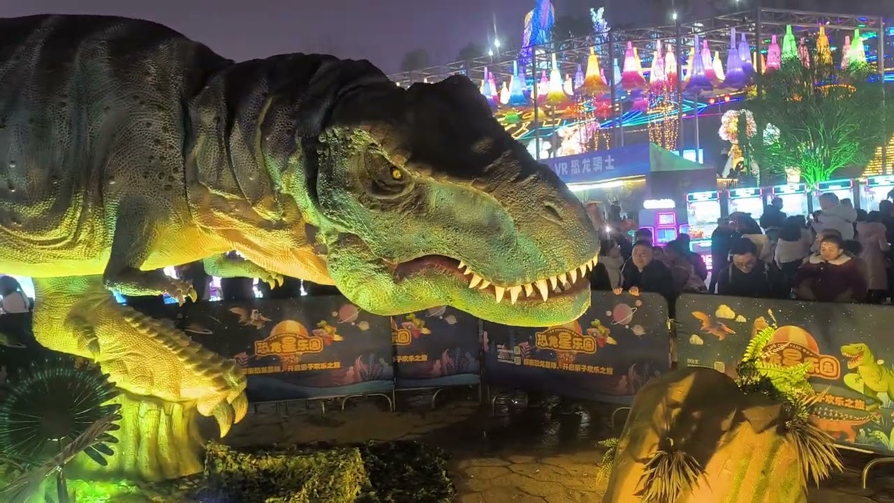 灯火重生：自贡灯会中的霸王龙觉醒T-Rex