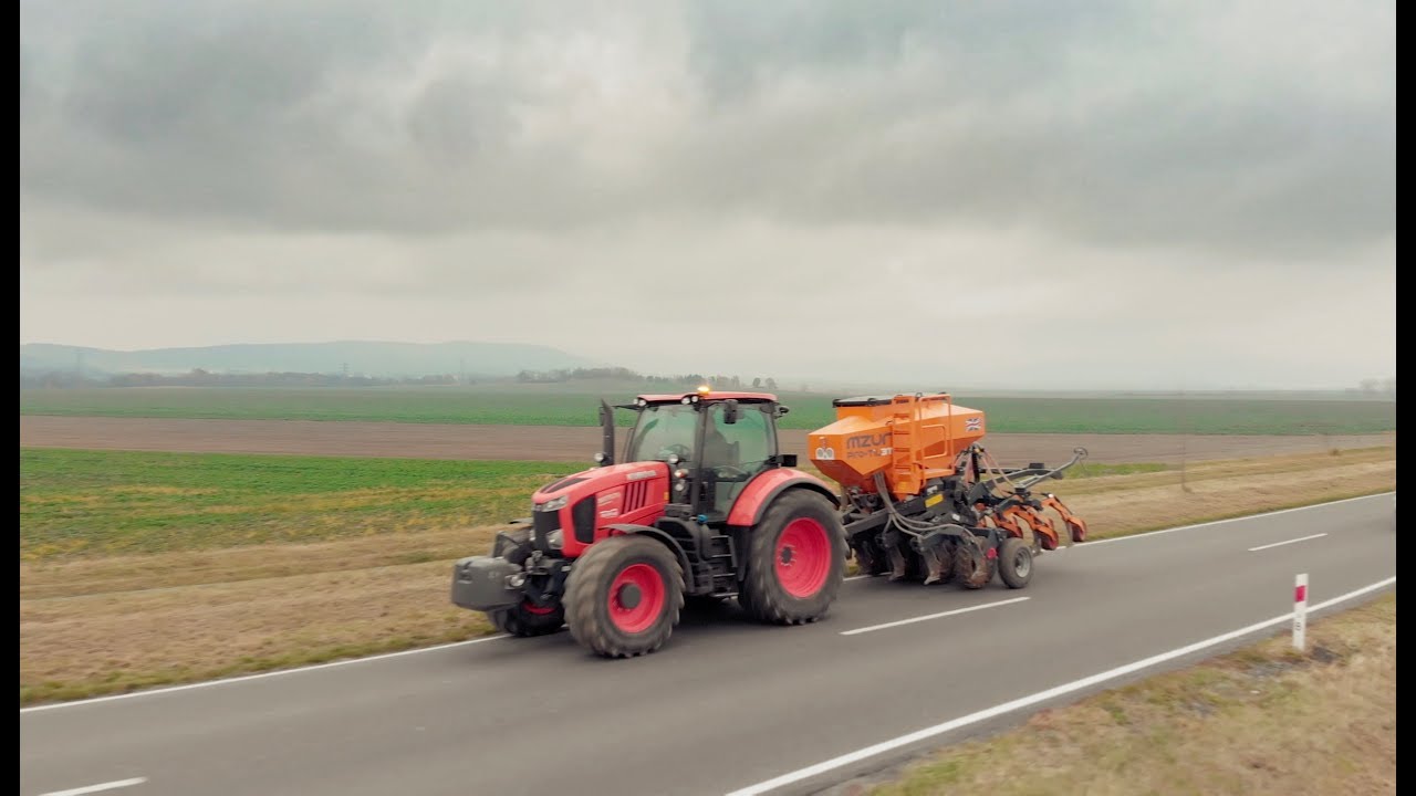 Siew pasowy pszenicy MZURI PRO TIL 3T + KUBOTA M7171
