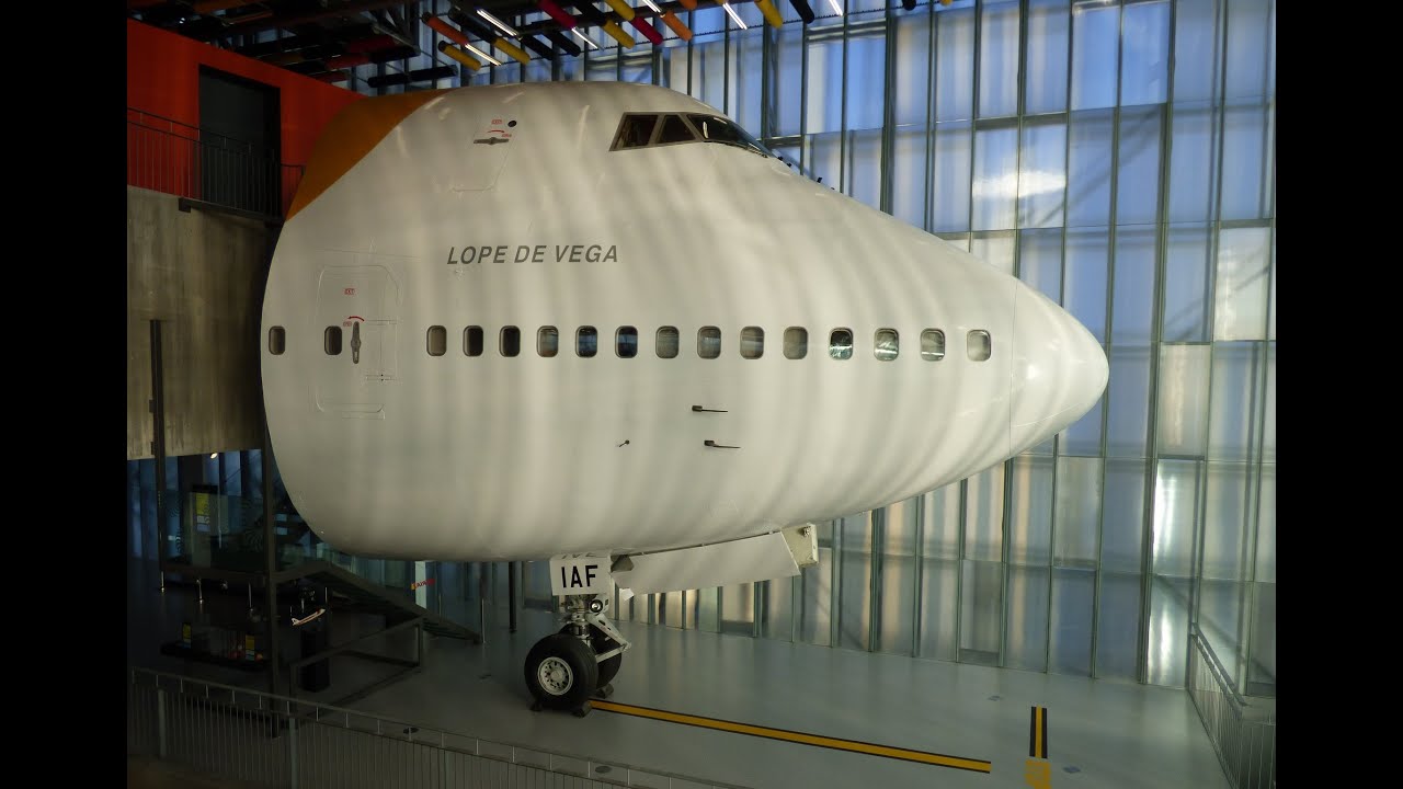 Cockpit Boeing 747 y Sala Iberia - Museo de la Ciencia de A Coruña