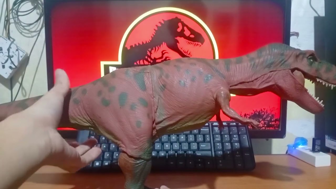 Jurassic Park & The Lost World Tyrannosaurus Kenner & Hasbro Toys Review - Red T-Rex