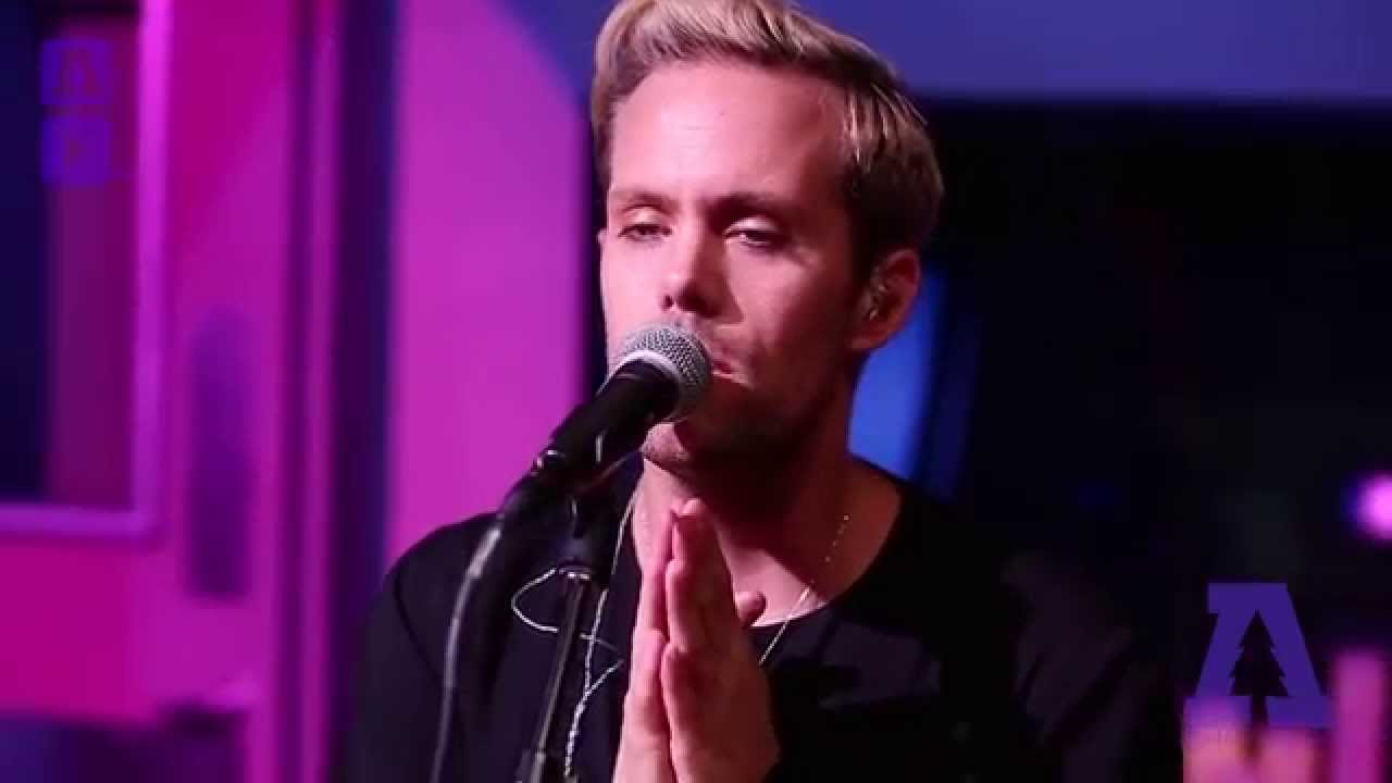 Semi Precious Weapons - Free Booze - Audiotree Live