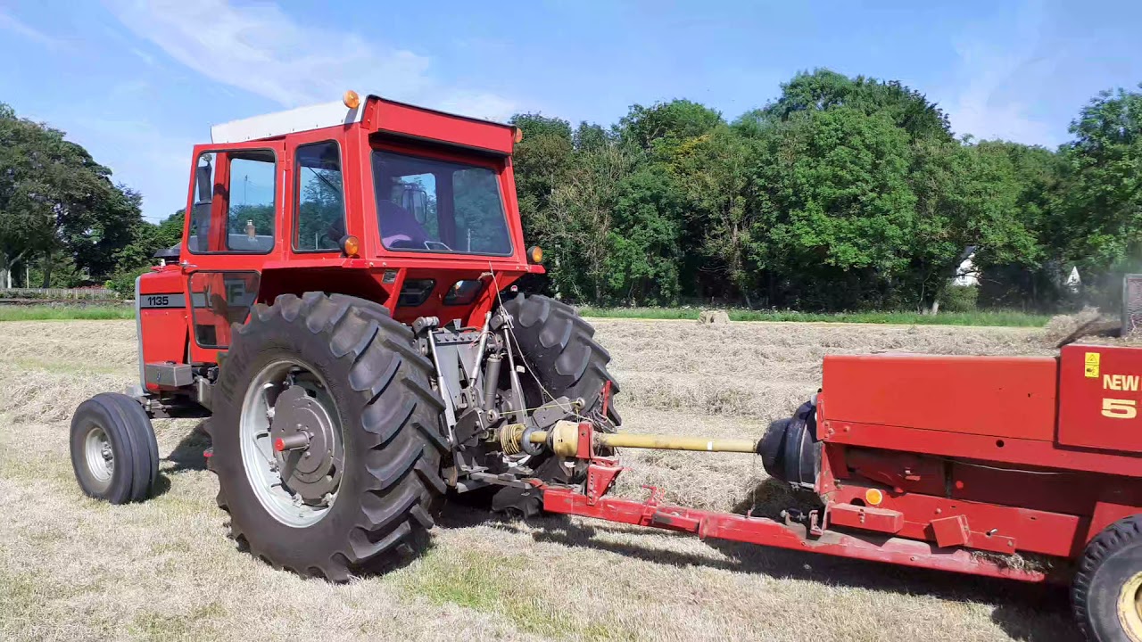 Massey ferguson 1135 with Newholland 570 square baler