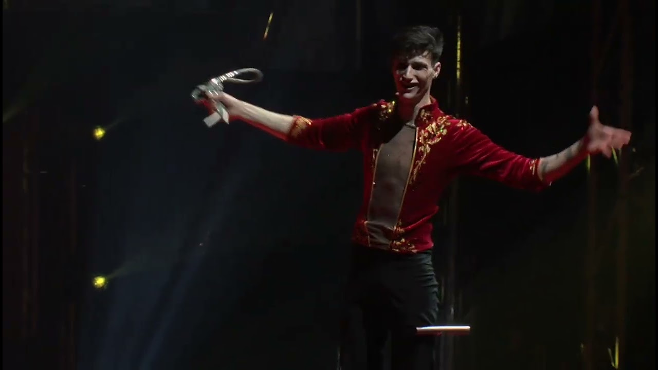 Steven Ferreri  Low Wire act  Festival du Cirque de massy 2022