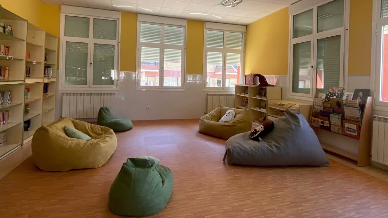 Proceso de reforma de nuestra nueva biblioteca.