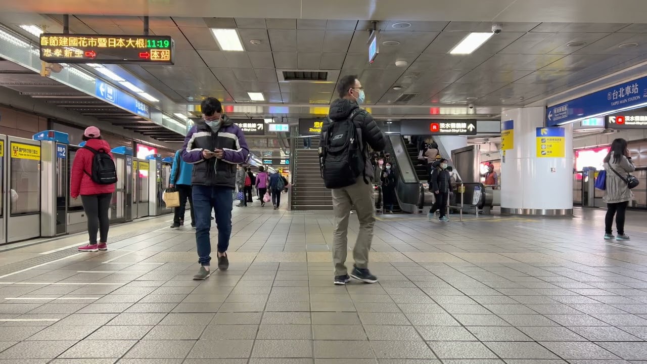 TRTC 台北捷運 板南線 台北車站 月台 搭車人潮