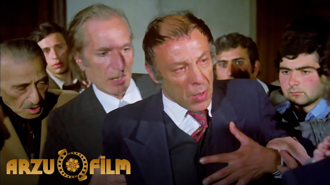 Ben Tüccar Değilim - Hababam Sınıfı