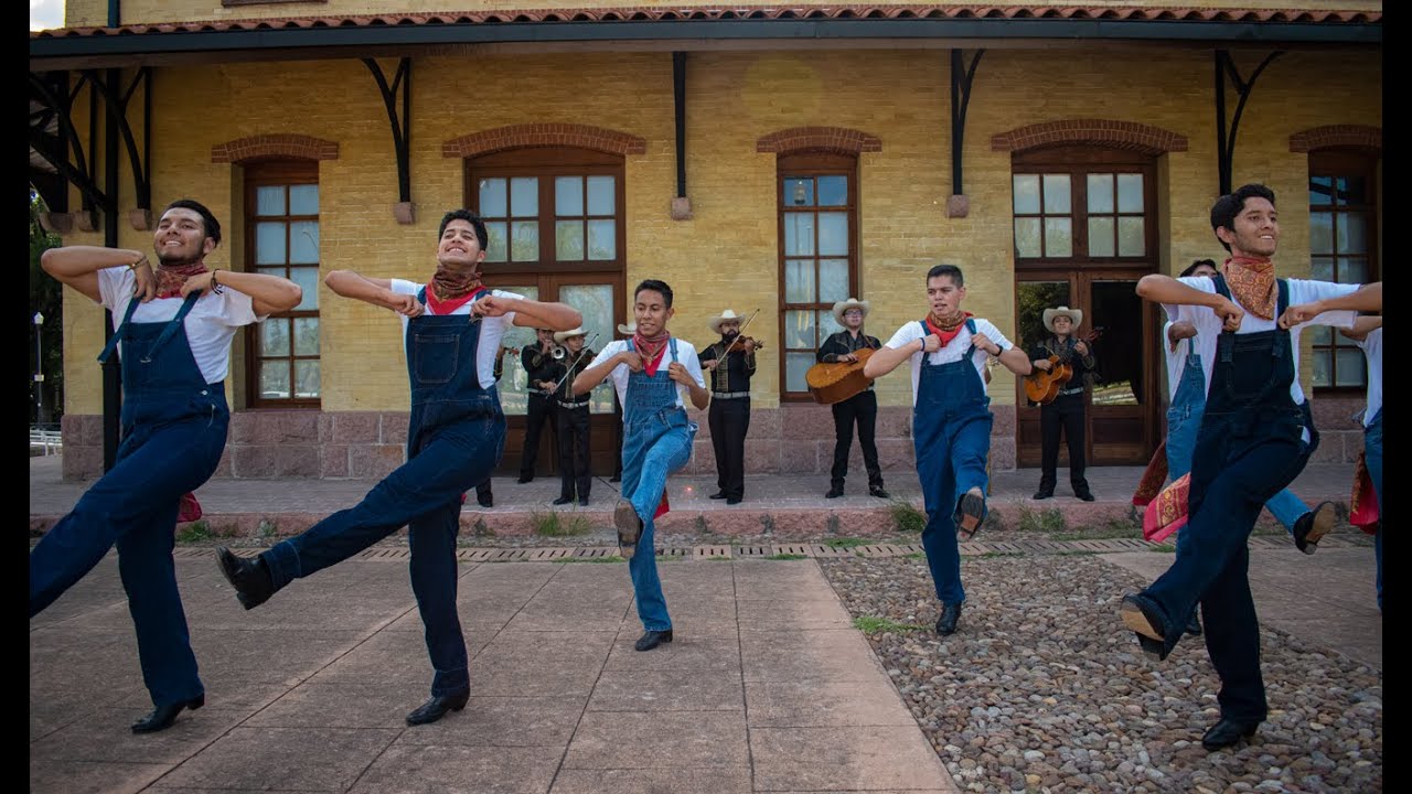 Danza de los Ferrocarrileros🚉 por el Ballet Folclórico de la UPA y Son de la Huerta.