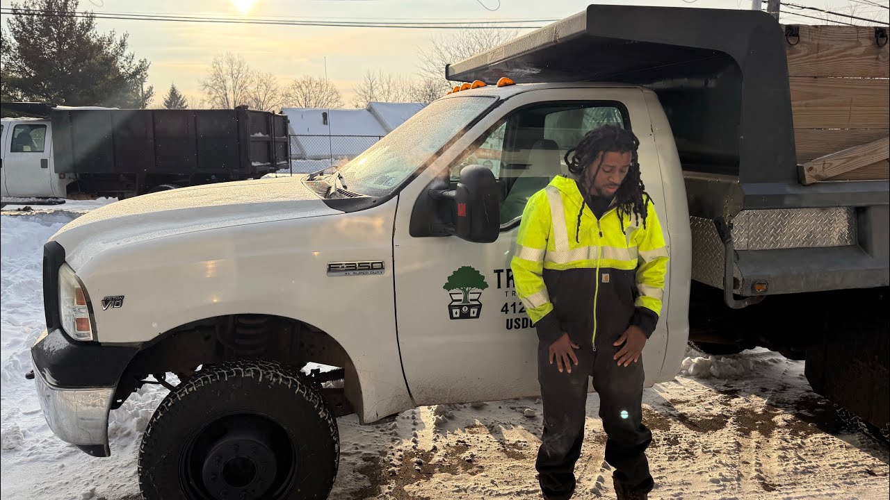 How a tree company survives the winter ❄️And still lands contracts 🚜🥶