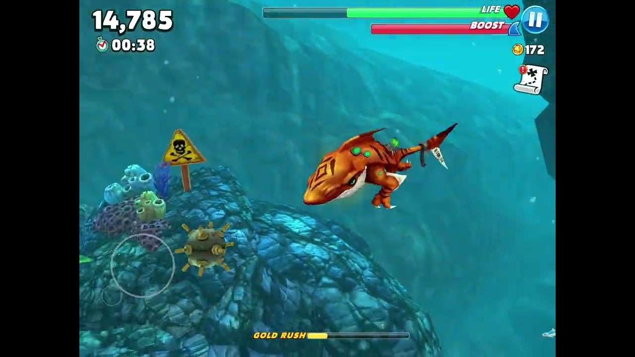 Playing hungry shark world with 4 sharks 