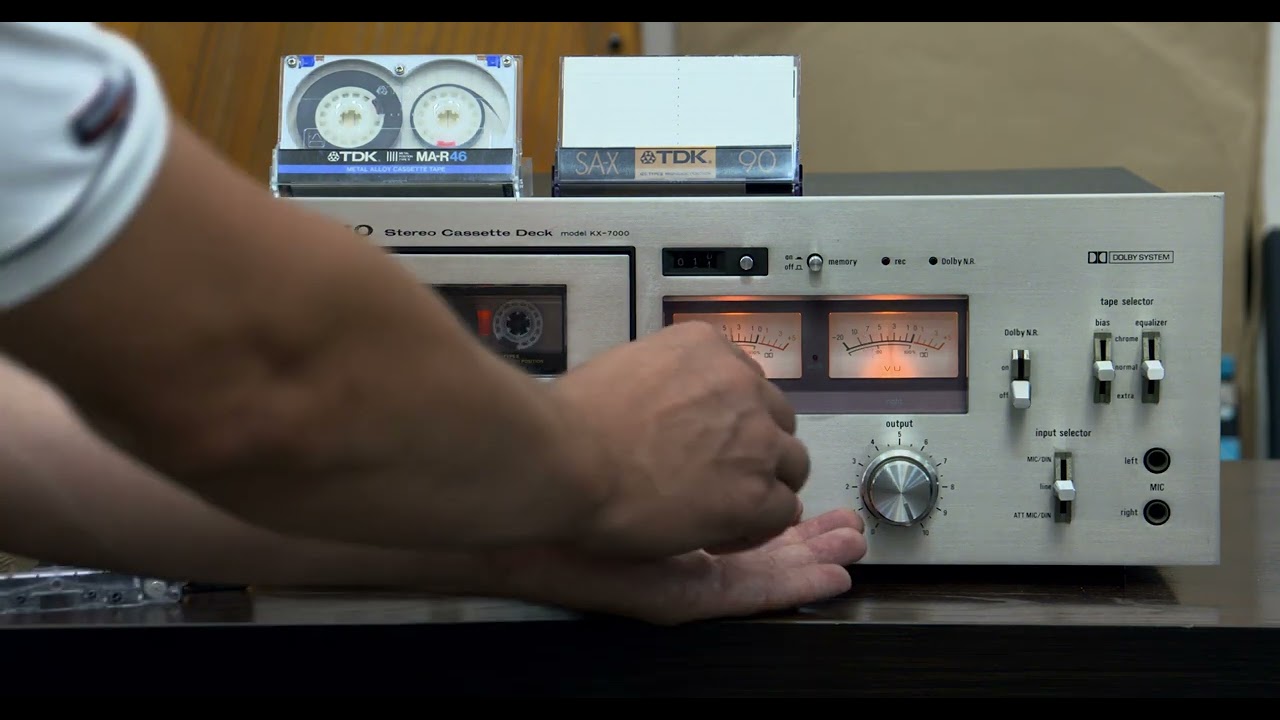 TRIO STEREO CASSETTE DECK MODEL KX-7000 редкая кассетная дека. Япония.