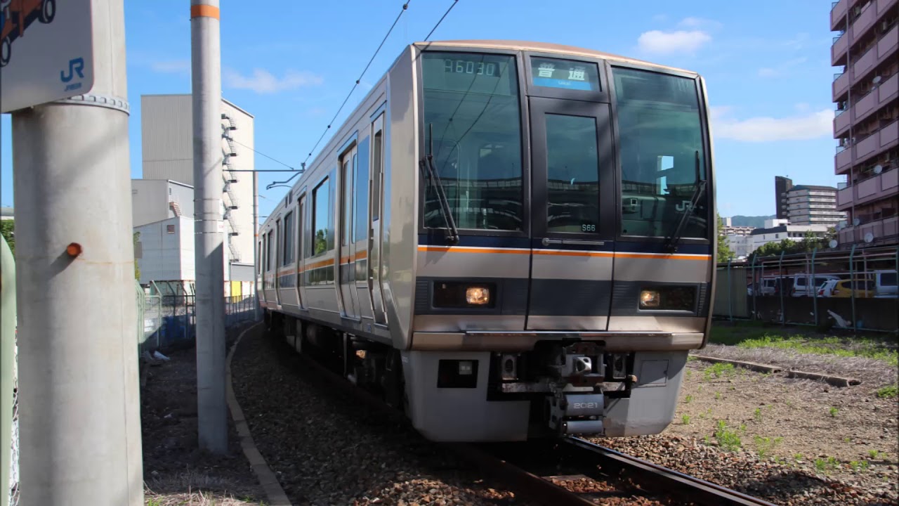 Series 207 runs in Wadamisaki Line 2018/06/14