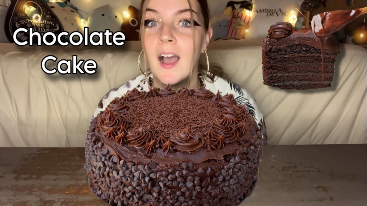 FUDGY CHOCOLATE CAKE MUKBANG! (Vegan) (No Talking)