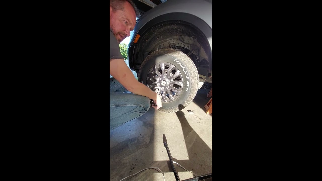 Skyjacker 3.5 Inch Suspension Lift Installation On 2021 Ford Ranger FX4