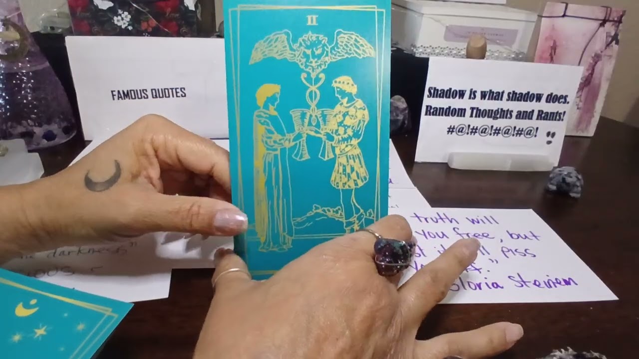 Shadow Reading #shadowreading #shadowself #shadowwork #healingsoul  #tarotreading #healingjourney