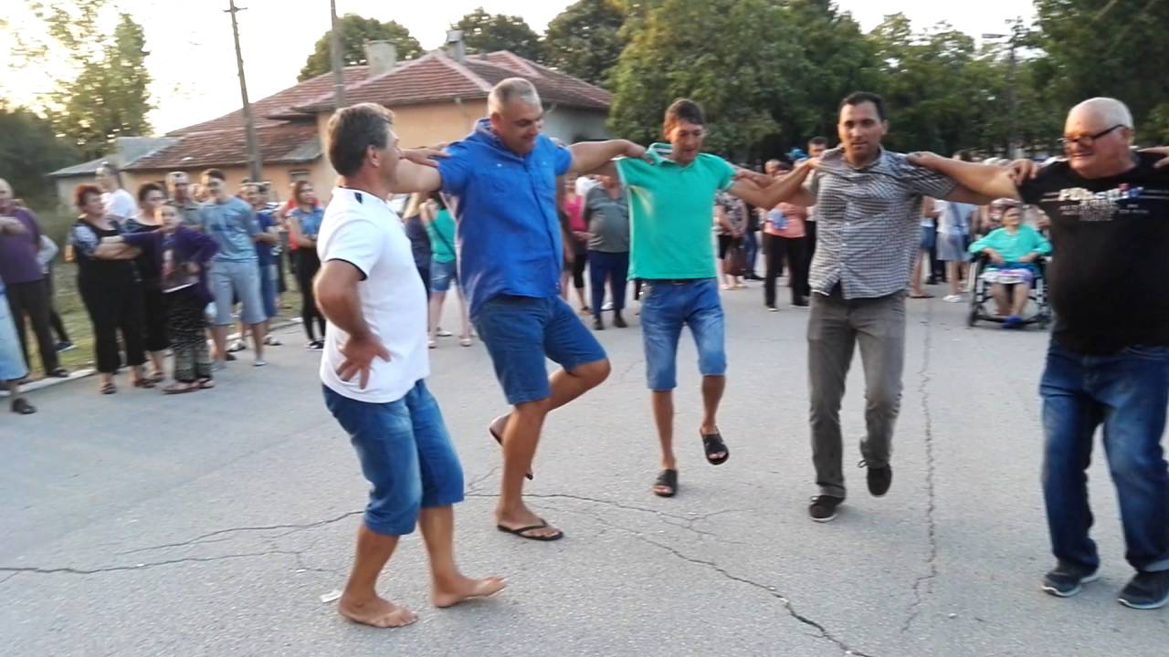 АХ, ТЕЗИ ДОБРУДЖАНЦИ! МЪЖКО ХОРО, с. ГРЪНЧАРОВО, 26.08.2016г.