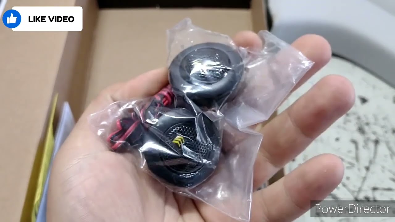instalação som  kit 2 vias Bravox no Onix!! reparos elétrico!! por dentro da Autoteslla.