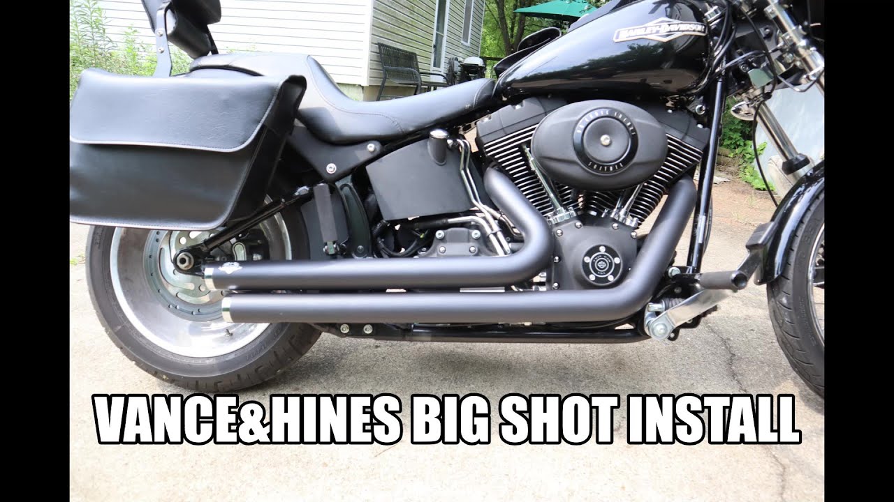 Vance&Hines Big Shots install - Harley Night Train