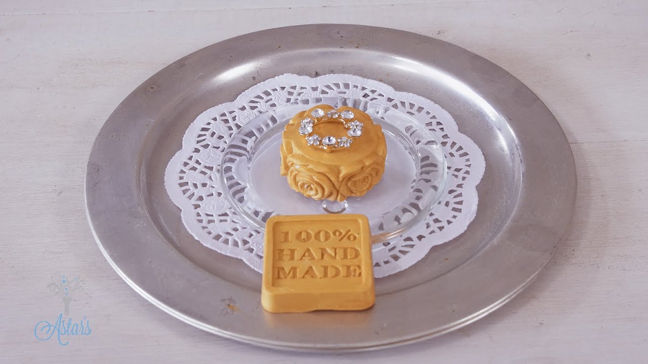How to Make a Gold Frankincense and Myrrh Body Bar