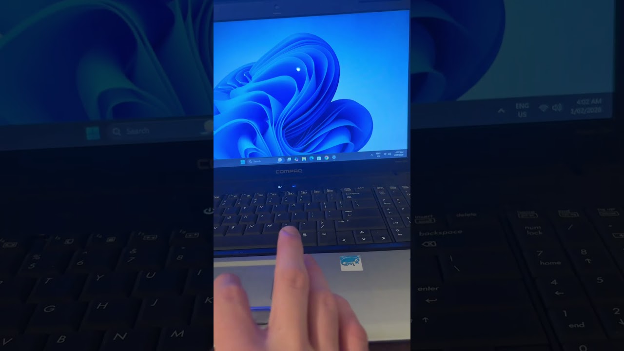 Запуск Windows 11 23H2 на ноутбуке с Windows Vista в 2026 году, часть 1.