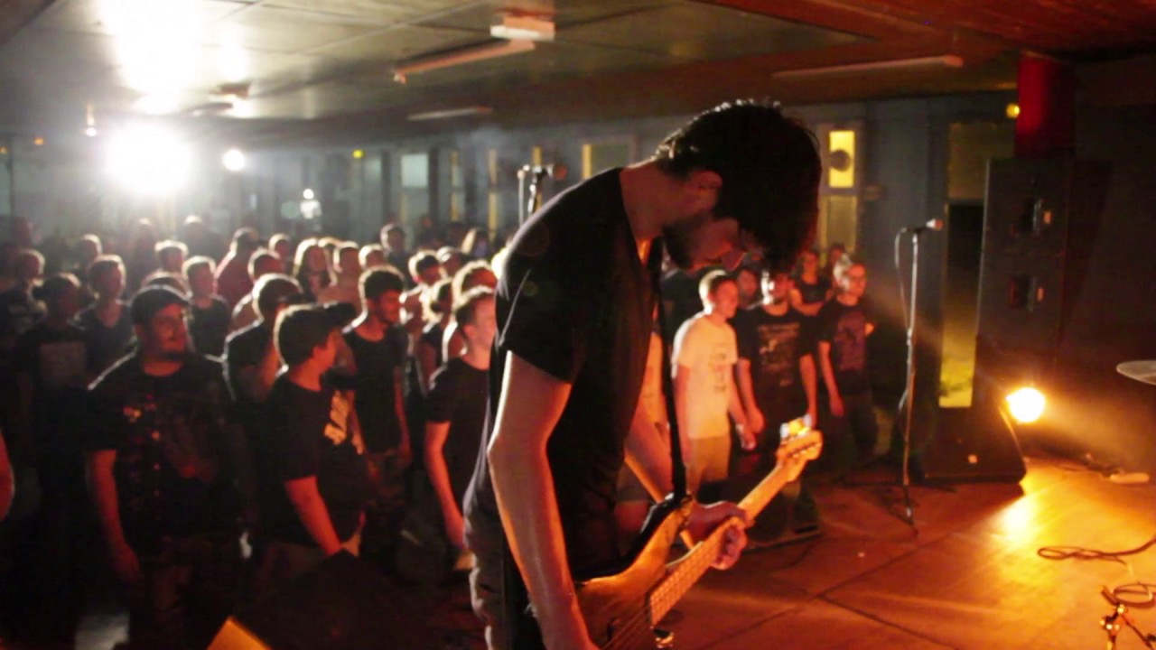 Guerilla poubelle - être une femme (Live à la fanfare 06/07/2017)