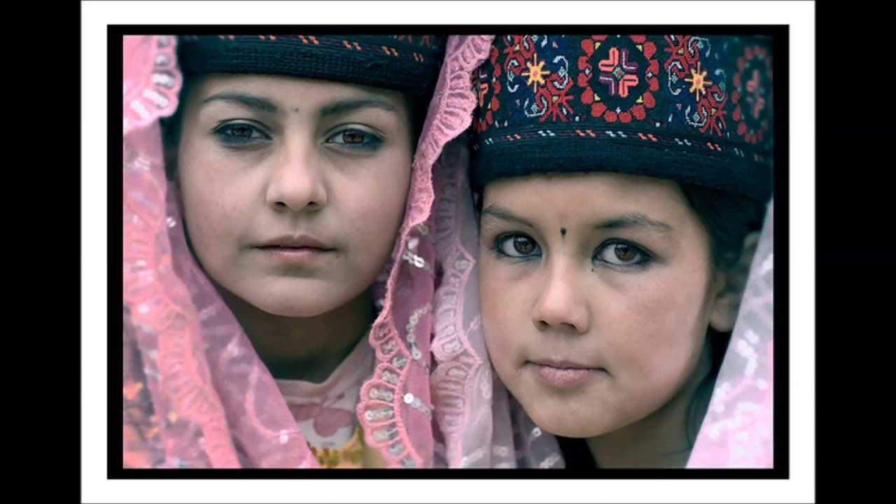 the Most beautiful race in East Asia:- Muslim Tocharian white aryans of Xinjiang (East Turekistan)
