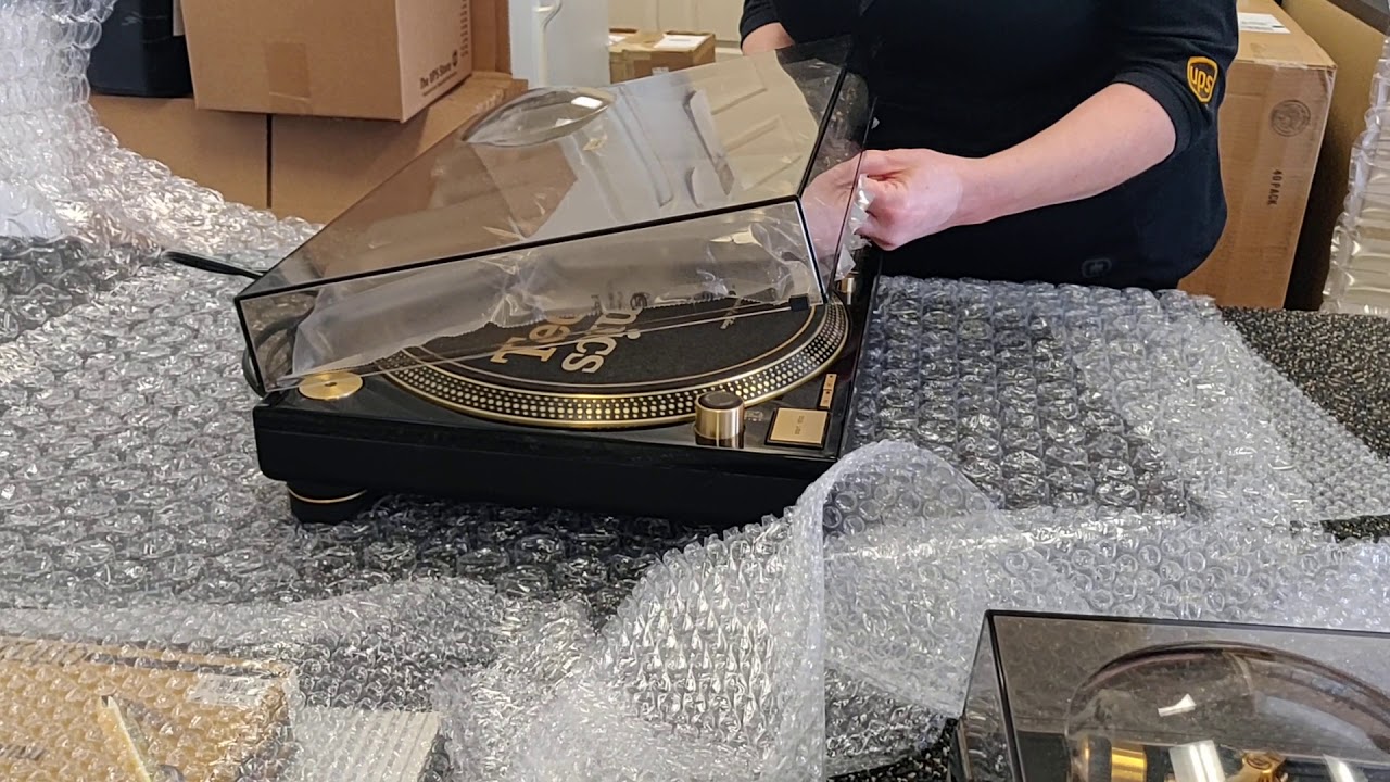 Shipping the Technics 3/5