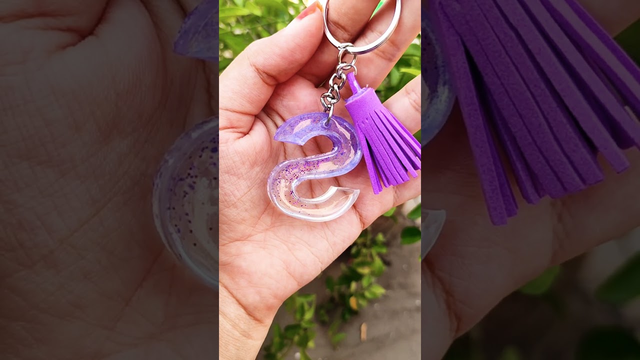 #Shorts #Resin keychains #Crystal purple 💜 #Glitter Garden