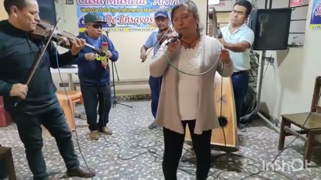 conjunto los Romanceros de Chaccho Ancash