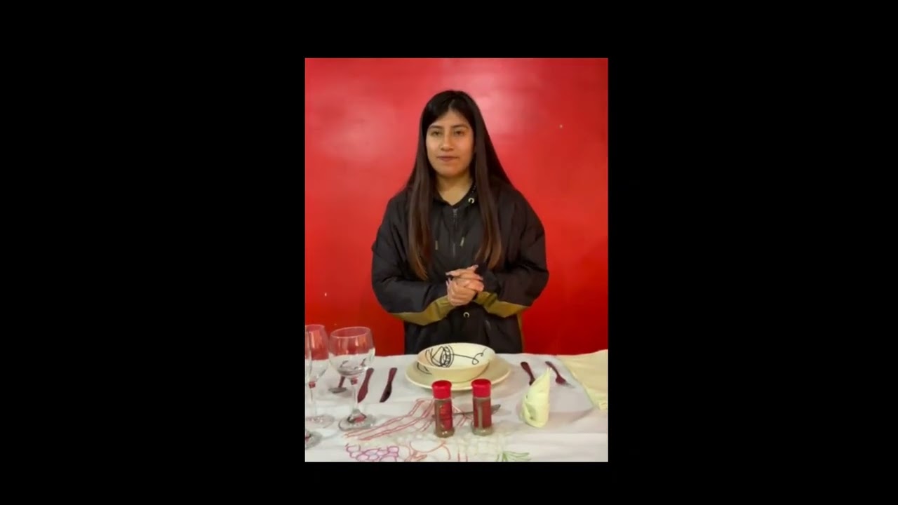 Etiqueta y protocolo en la mesa.