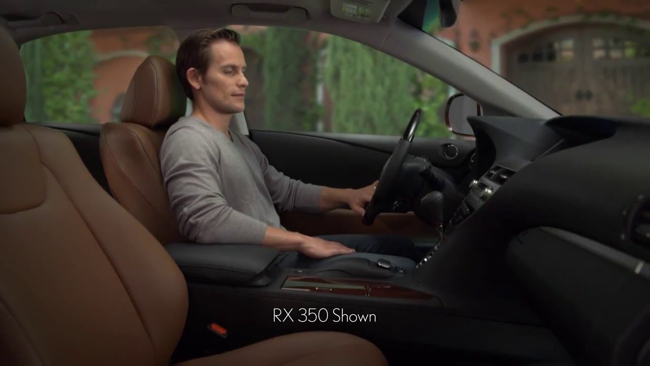 Navigation Using the Remote Touch Controller