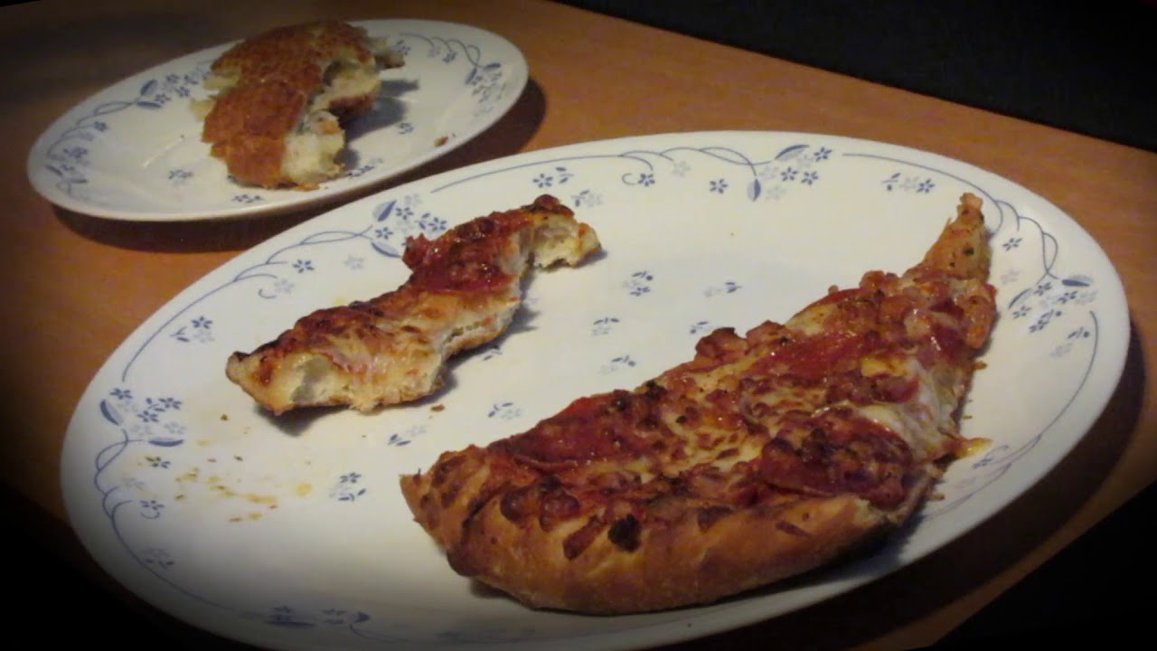 Eating Pizza WITHOUT a Knife and Fork