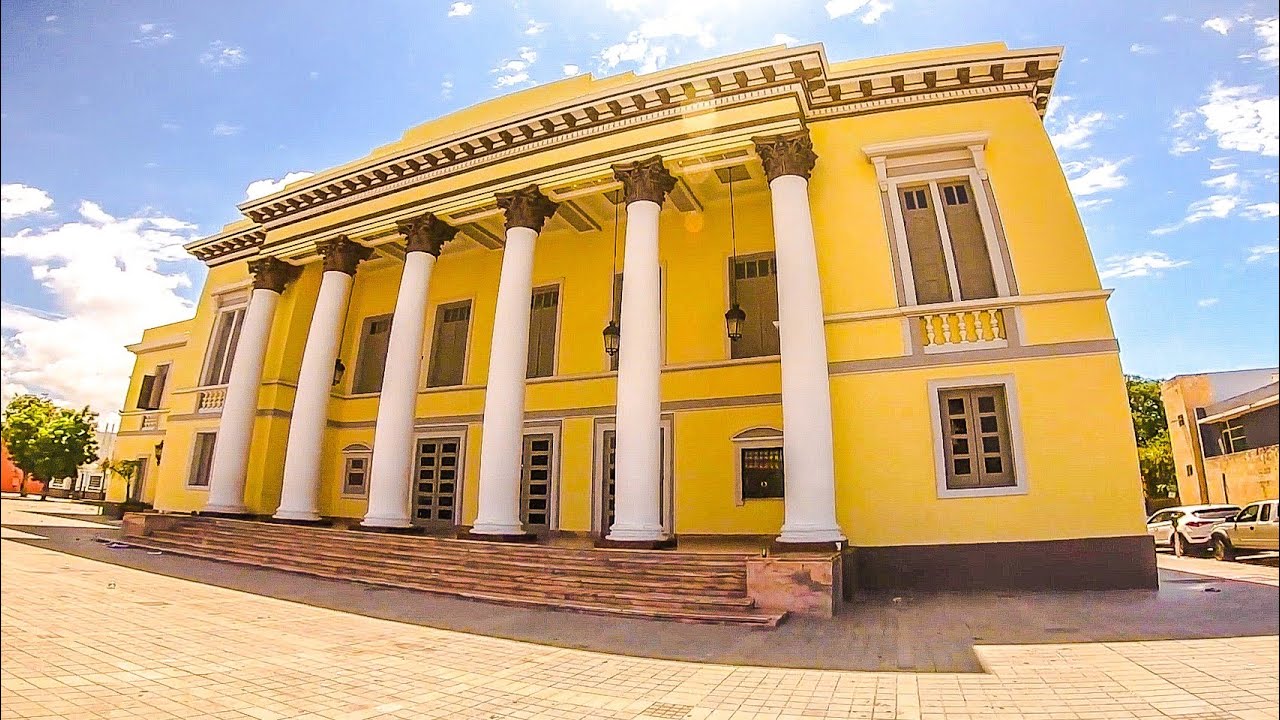 Walk Around Downtown Ponce, Puerto Rico