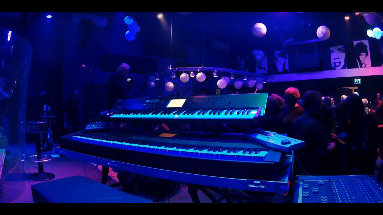 Moonrise - Live in the Netherlands part 1