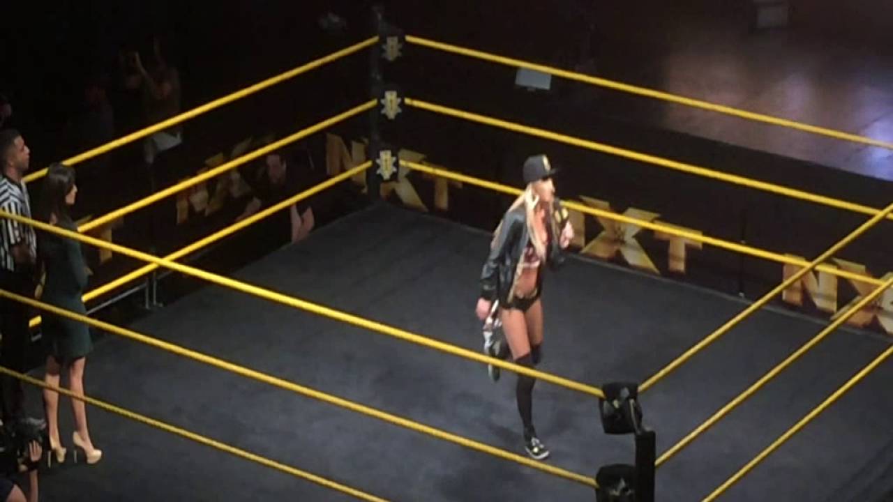 WWE #NXTAtlanta (6/4/2016) - Carmella Entrance