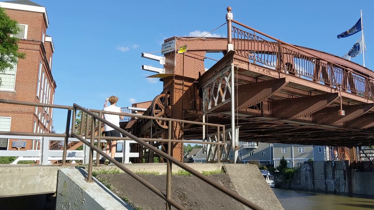 Lift Bridge Fairport NY 2019