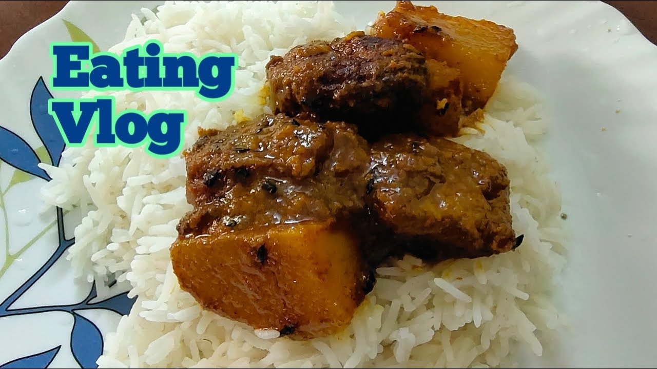 # Eating Lunch Hot Rice With Raw Banana And Aloo Kopta # Indian Vlogger Bhaswati# Bangla Vlog #