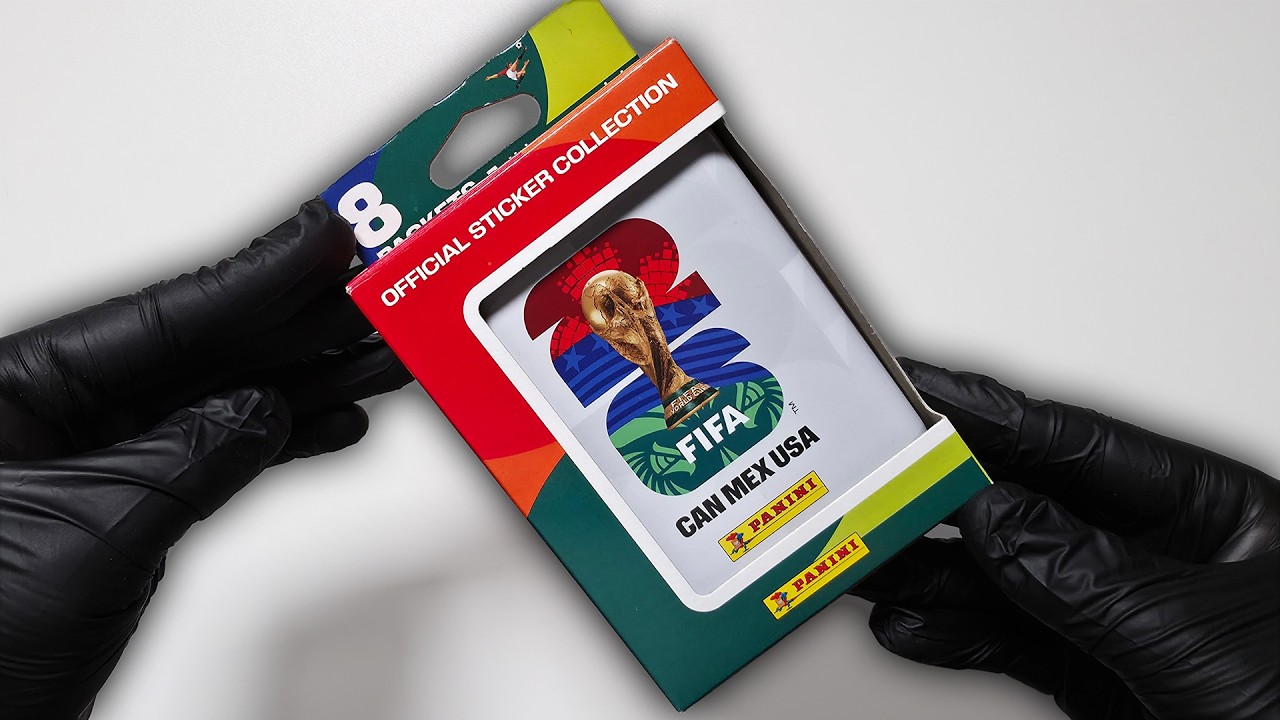Panini FIFA World Cup 2026 Sticker Mini Tin - Opening