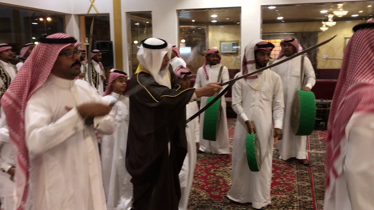 عرضة نجدية 2 - مرحبا بالحفل واللي لفا به