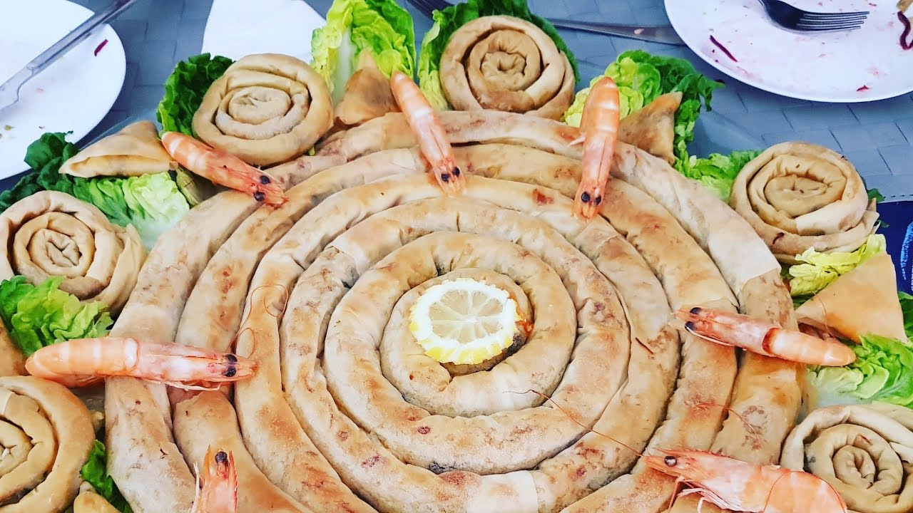 بسطيلة االسمك على شكل محنشة روعة شكلا و مذاقا .مطبخ نزهة -Nezha.cocina