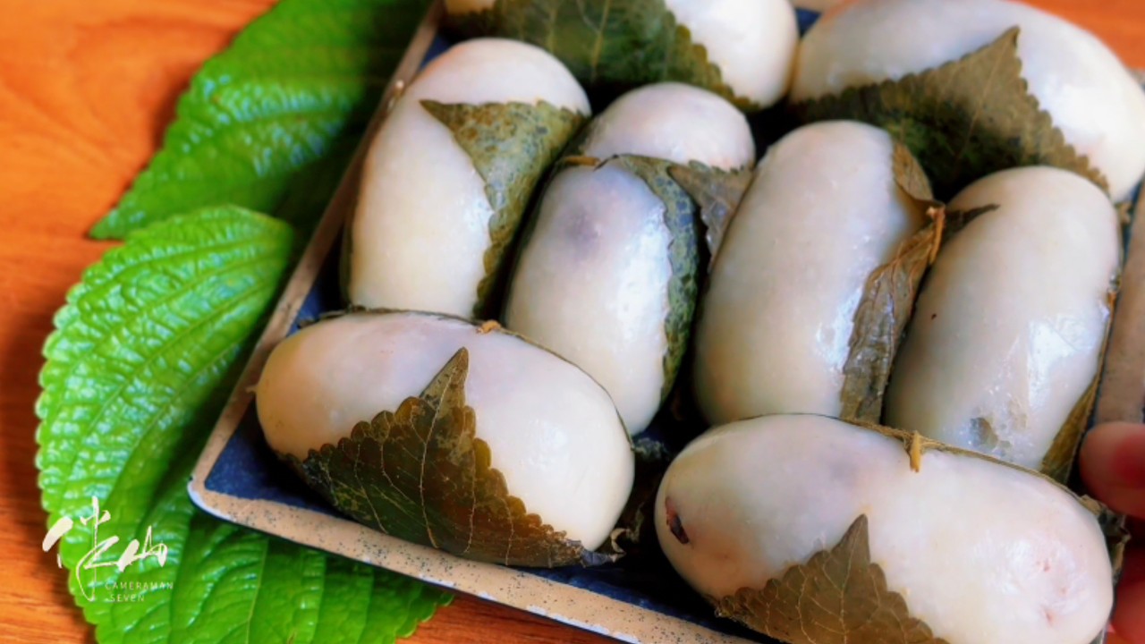 Suhaozi, a famous pastry from Northeast China