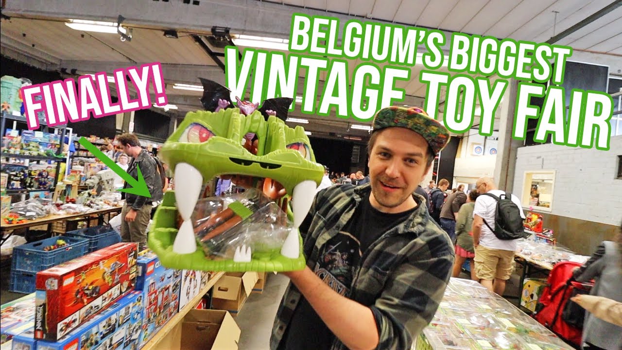 Crazy Finds Toy Hunting at Vintage Toys Of The Universe 2023!