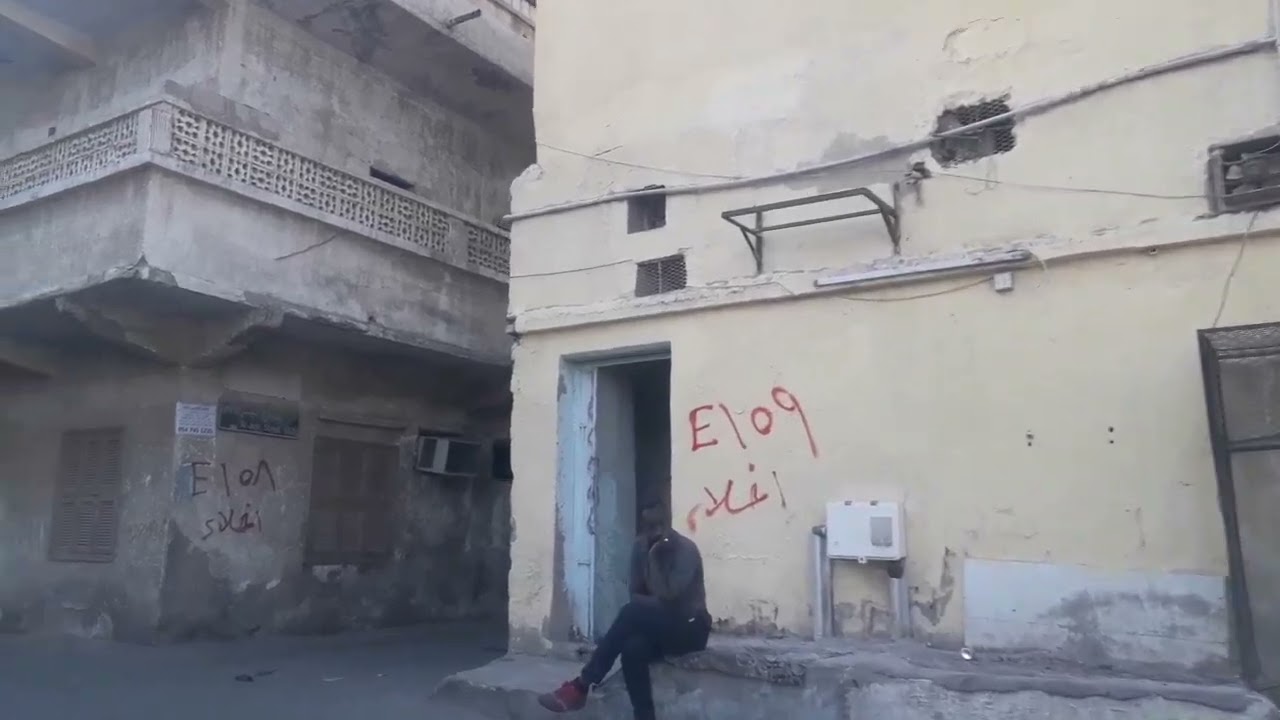 جولة في شوارع جدة فصل الكهرباء من البخارية اليوم الأخير في الحارة