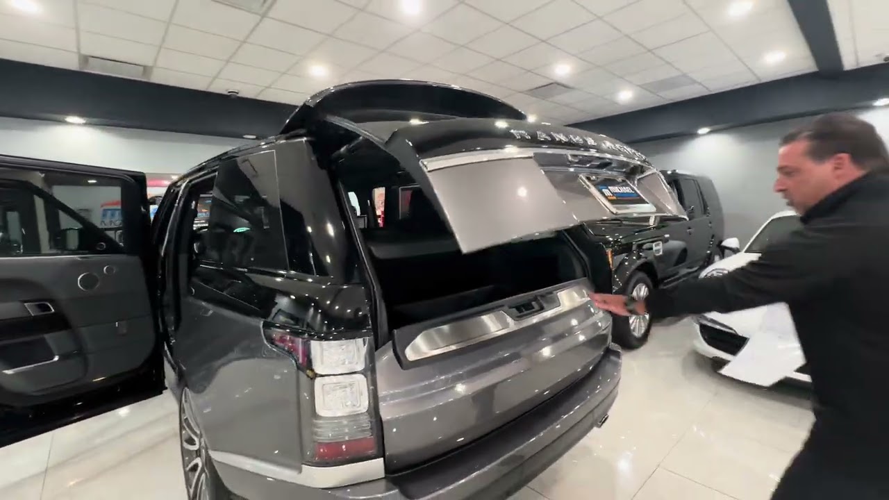 Представляем наш Range Rover SVAutobiography LWB 2016 года выпуска с пробегом 18 000 миль.