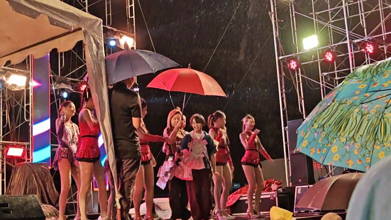 ร้องท่ามกลางสายฝน ชั่วเจ็ดทีดีเจ็ดหน ต้นข้าว สุปรียา วัดโคกขาม สมุทรสาคร