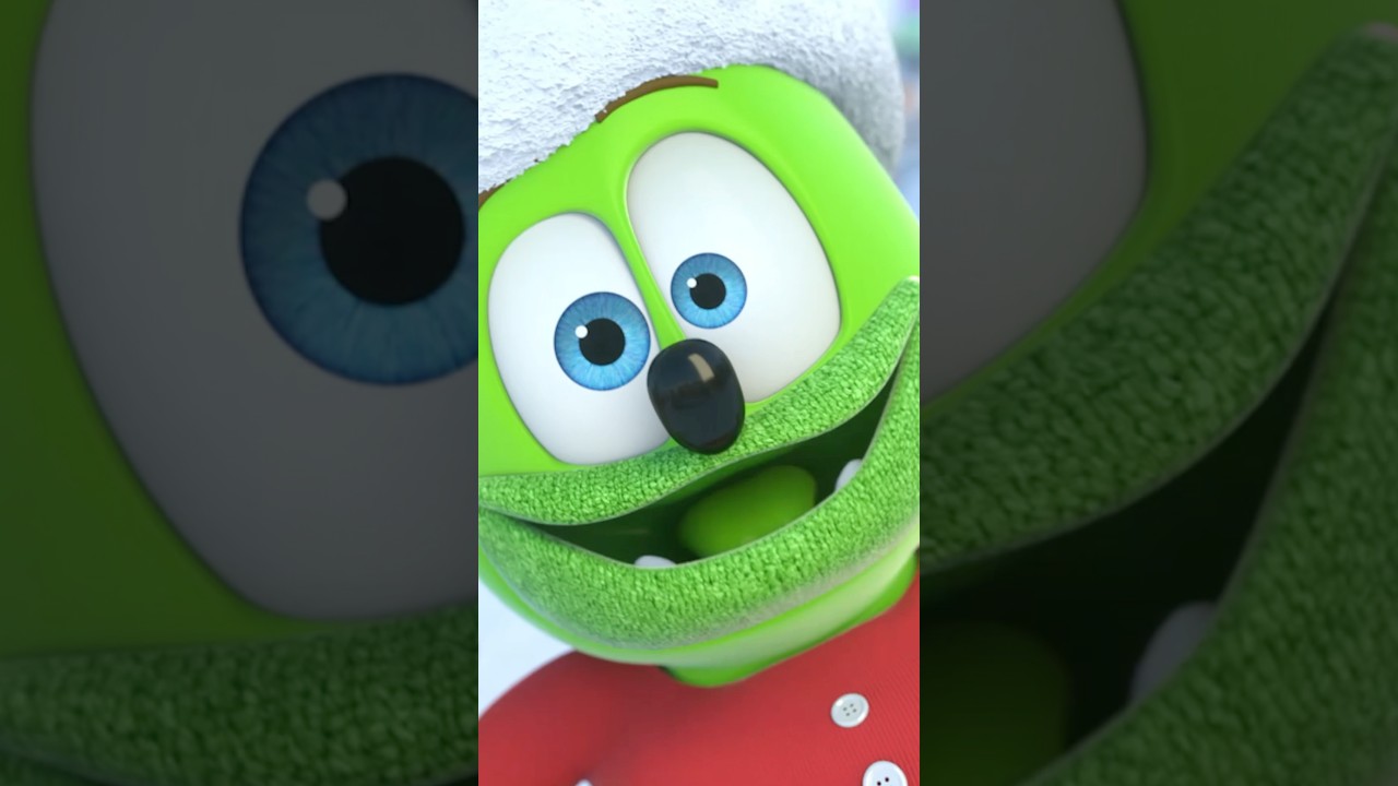 &ldquo;The Gummy Bear Song&rdquo; but make it Christmas 🎅🏼🎄  #christmas #gummybear