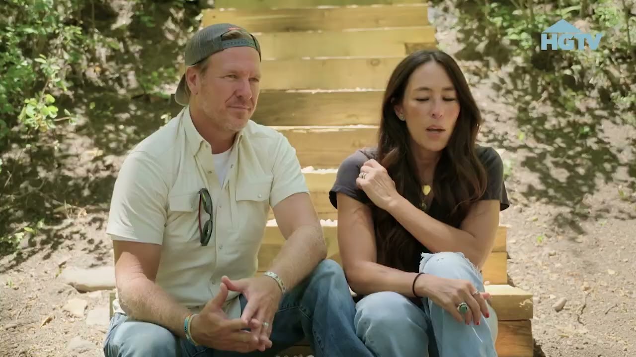 HGTV FIXER UPPER   COLORADO MOUNTAIN HOUSE